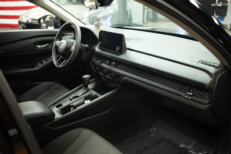 Used 2024 Honda Accord EX image 13