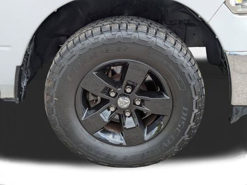 Used 2019 RAM 1500 Tradesman w/ Popular Equipment Group AWD/4WD image 11