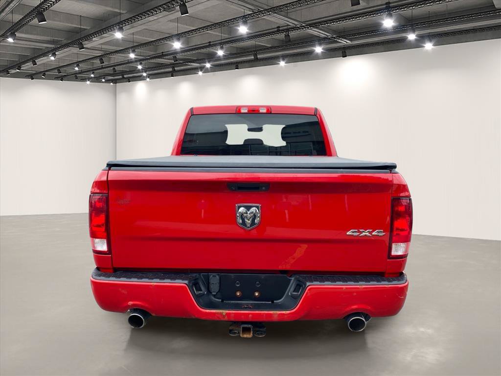 Used 2018 RAM 1500 Express AWD/4WD image 6