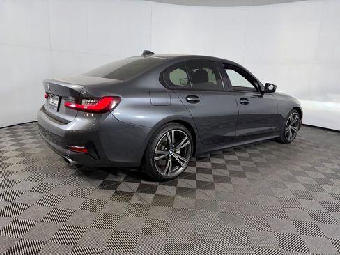 Used 2022 BMW 330i Sedan w/ Driving Assistance Package RWD image 6