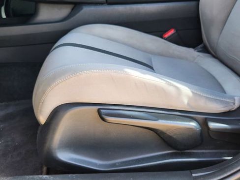 Used 2018 Honda Civic EX image 24