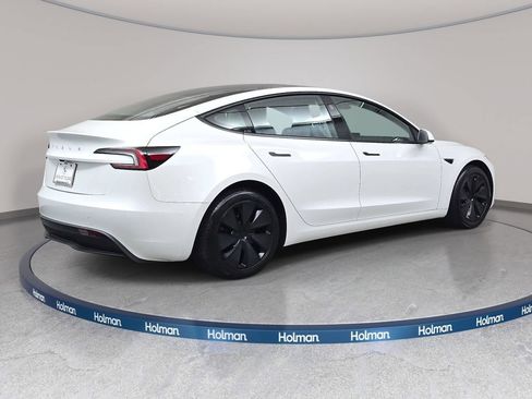 Used 2024 Tesla Model 3 Standard Range RWD image 6