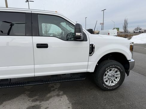 Used 2019 Ford F250 XLT w/ XLT Value Package image 12