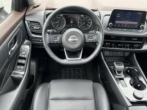 Certified 2023 Nissan Rogue SV w/ SV Premium B Package AWD/4WD image 33