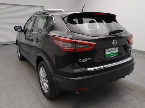Used 2020 Nissan Rogue Sport SV FWD image 5