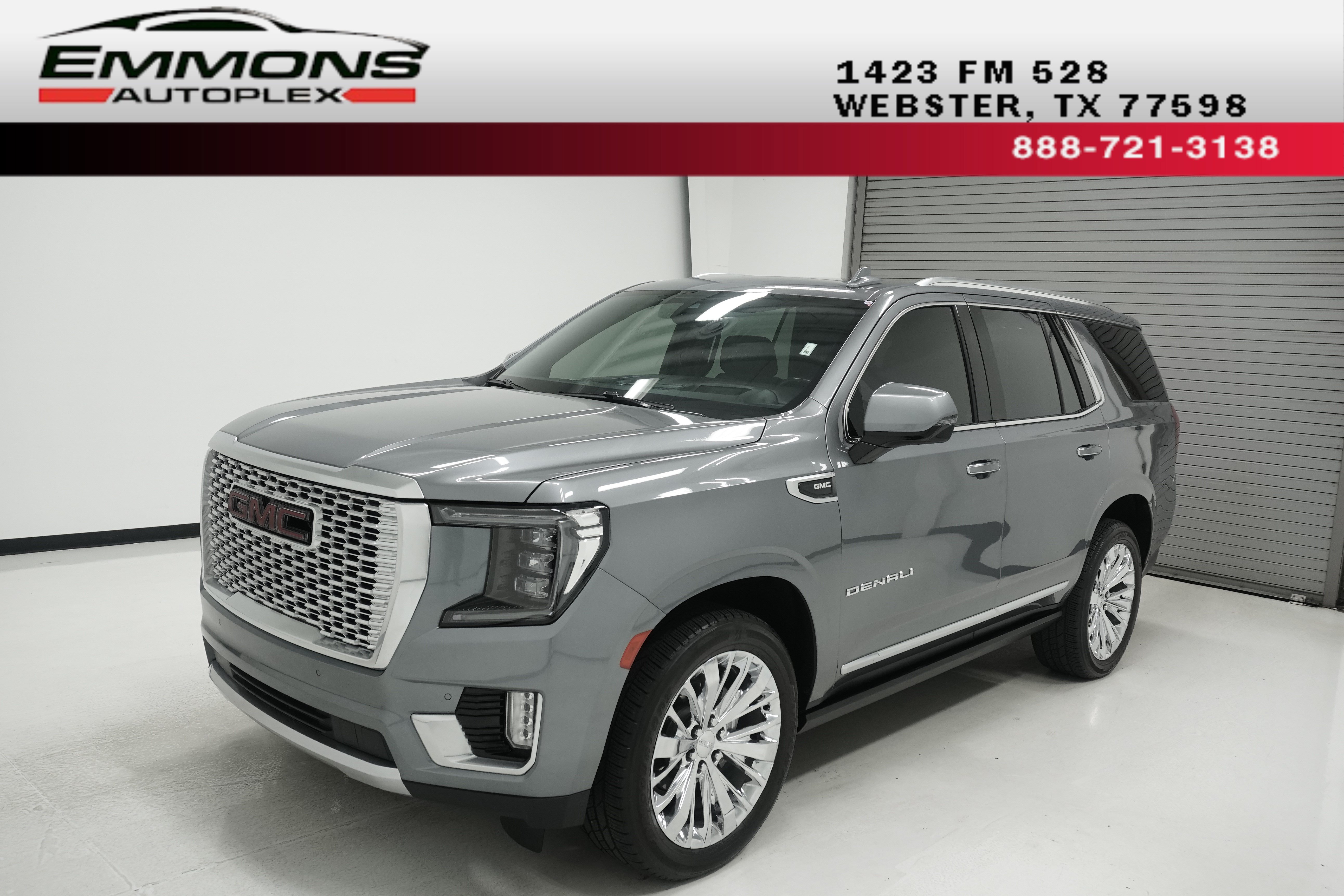 Used 2021 GMC Yukon Denali w/ Denali Premium Package AWD/4WD image 1