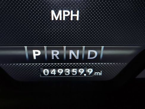 Used 2019 RAM 1500 Rebel AWD/4WD image 23