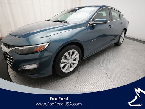 Used 2024 Chevrolet Malibu LT image 1