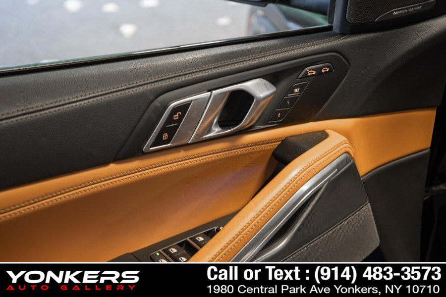 Used 2023 BMW X6 xDrive40i w/ M Sport Package AWD/4WD image 13