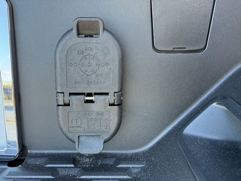 New 2026 RAM 1500 Laramie image 9