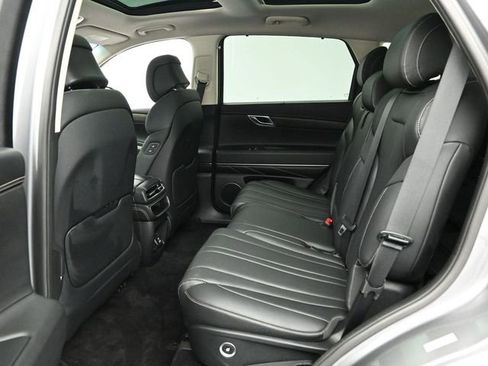 Used 2021 Genesis GV80 2.5T image 16