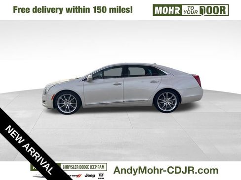 Used 2014 Cadillac XTS Premium w/ Driver Assist Package image 4