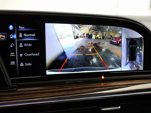 Certified 2023 Cadillac Escalade Premium Luxury image 15