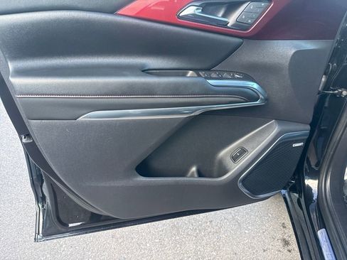 Used 2024 Chevrolet Traverse RS w/ LPO, Floor Liner Package image 10