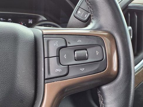 Used 2021 Chevrolet Silverado 1500 High Country w/ Technology Package AWD/4WD image 13
