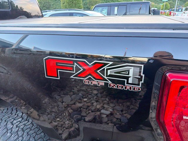 Used 2019 Ford F250 Lariat w/ Lariat Ultimate Package AWD/4WD image 7