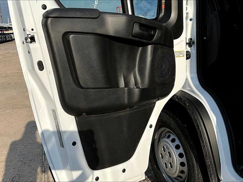 New 2026 RAM ProMaster 2500 w/ Convenience Group image 11