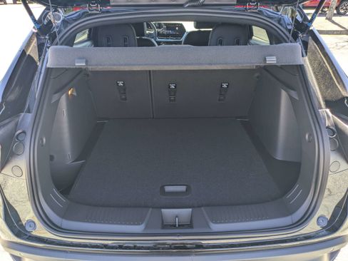 New 2026 Chevrolet Trax RS w/ Sunroof Package image 13