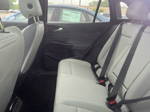 Used 2022 Volkswagen ID.4 Pro S AWD/4WD image 5