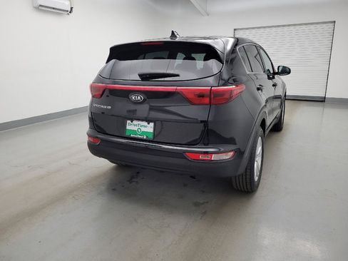 Used 2019 Kia Sportage LX FWD image 7