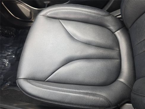 Certified 2022 Lincoln Nautilus FWD image 17