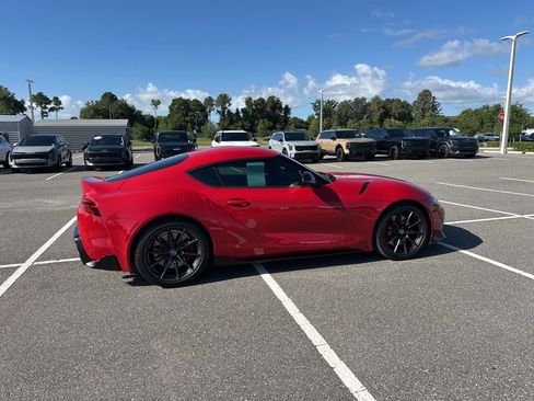 Used 2025 Toyota Supra Premium w/ Driver Assist Package RWD image 4