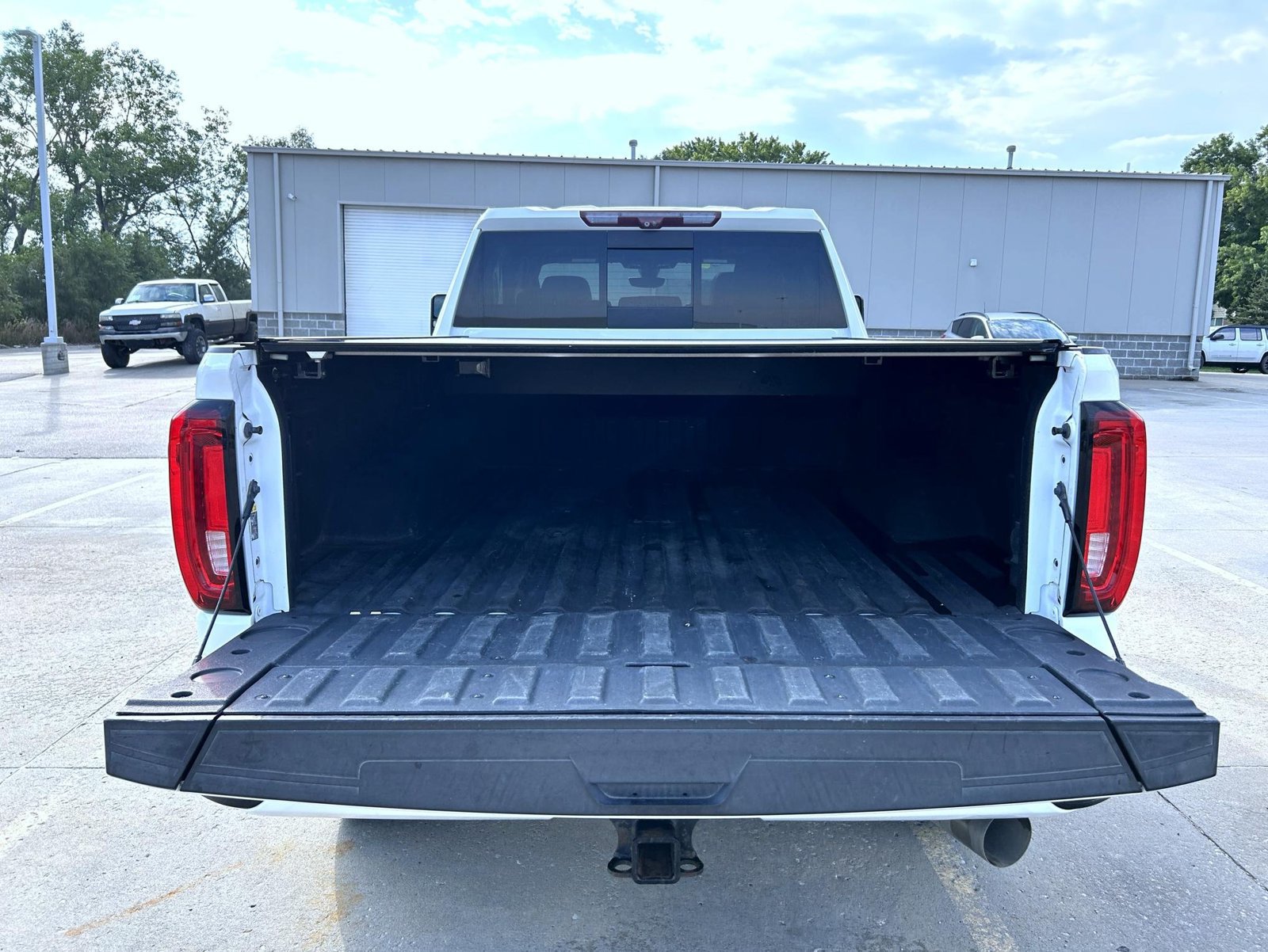 Used 2020 GMC Sierra 2500 AT4 w/ AT4 Premium Package AWD/4WD image 21