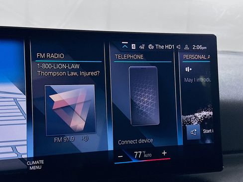 Used 2024 BMW 330i Sedan w/ Premium Package image 21