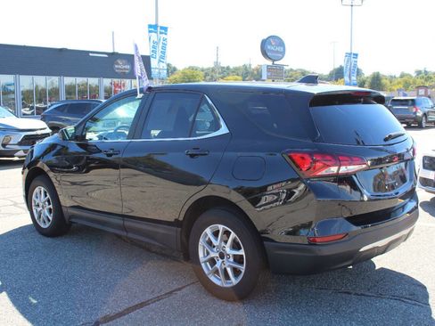 Used 2023 Chevrolet Equinox LT w/ Driver Convenience Package image 22