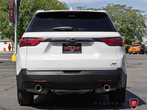 Used 2023 Chevrolet Traverse RS w/ LPO, Floor Liner Package AWD/4WD image 19