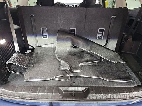 Certified 2025 Subaru Ascent Premium AWD/4WD image 5