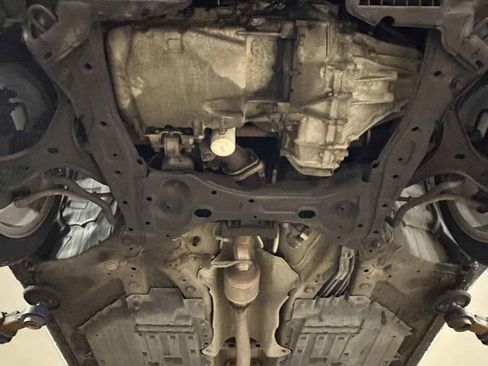 Used 2013 Acura ILX w/ Premium Package image 28