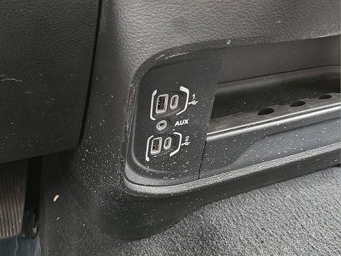 Used 2024 RAM 2500 Big Horn image 29