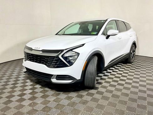 Used 2023 Kia Sportage EX FWD image 11