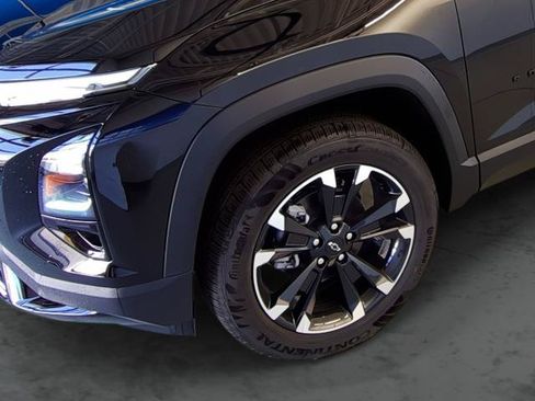 New 2026 Chevrolet Equinox RS w/ Convenience Package III FWD image 7