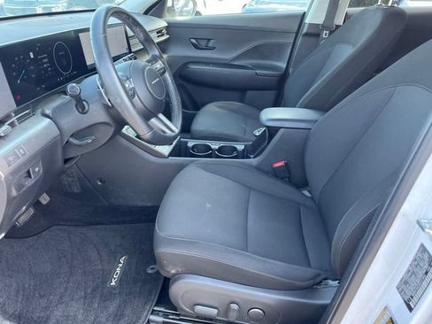 Used 2024 Hyundai Kona SEL FWD image 16