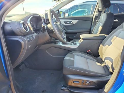 Certified 2024 Chevrolet Blazer LT w/ Convenience Package FWD image 21