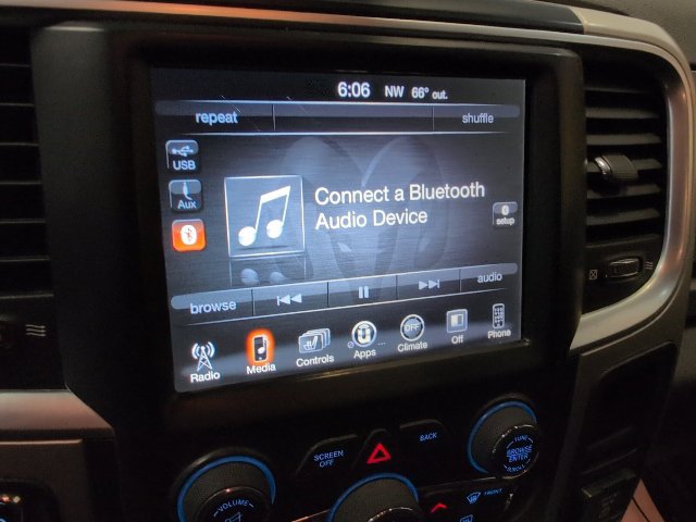 Used 2017 RAM 1500 Big Horn AWD/4WD image 23