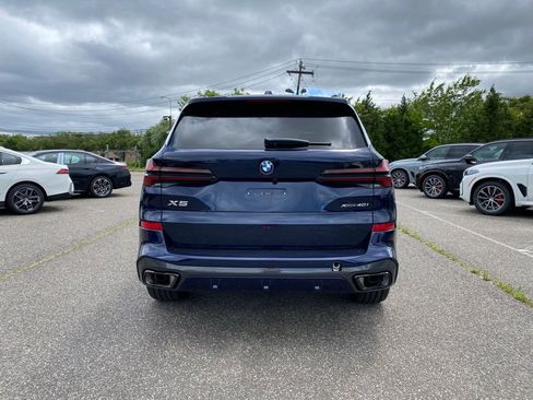 New 2026 BMW X5 xDrive40i w/ M Sport Package AWD/4WD image 3