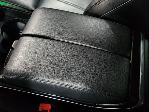 Used 2020 Land Rover Range Rover Evoque SE image 38