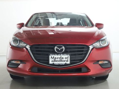 Used 2018 MAZDA MAZDA3 Sport FWD image 5