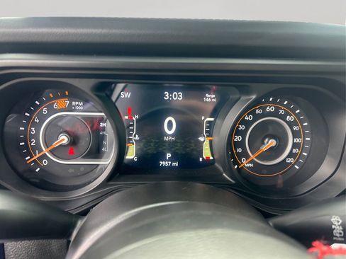 Used 2024 Jeep Wrangler Rubicon w/ XTREMEE 35" Tire Package image 16