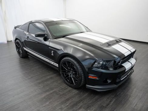 Used 2014 Ford Mustang Shelby GT500 w/ Equipment Group 821A RWD image 2