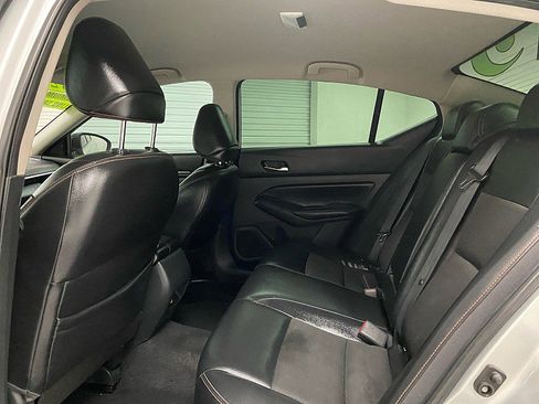 Used 2020 Nissan Altima 2.5 SR image 11