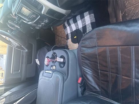 Used 2014 RAM 1500 Classic SLT image 14