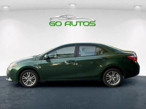 Used 2014 Toyota Corolla LE image 2