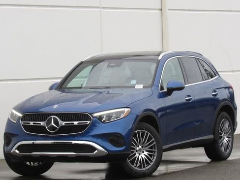New 2026 Mercedes-Benz GLC 300 4MATIC image 1