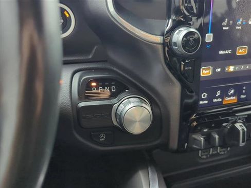 Used 2023 RAM 1500 Laramie RWD image 8