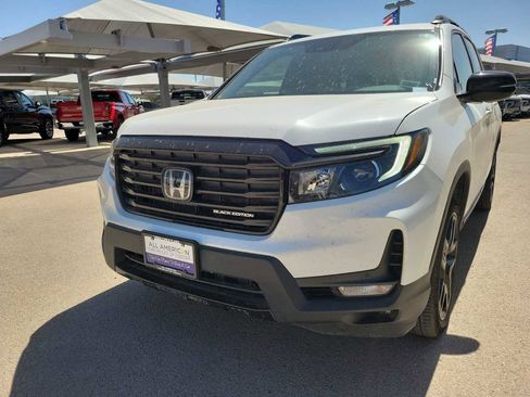 Used 2025 Honda Passport Black Edition image 13