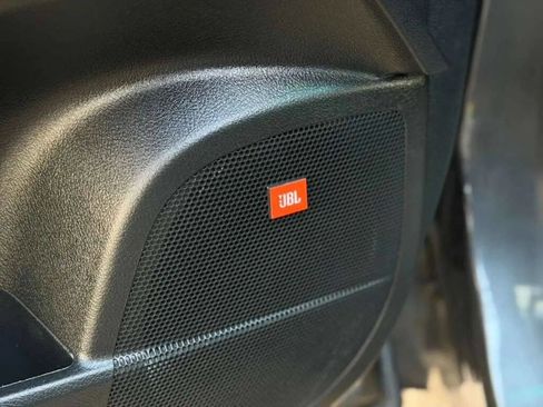 Used 2012 Toyota Highlander Limited image 23